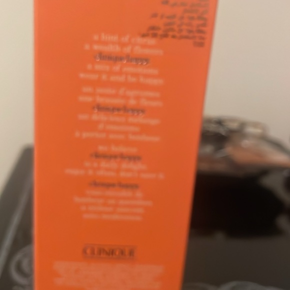 Clinique, Happy - Picture 8 of 10